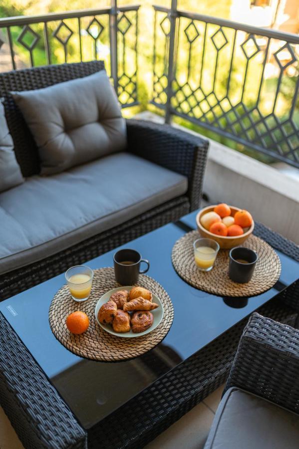 Appartement Familial, Terrasse, Val Des Castagnins Menton Exterior photo
